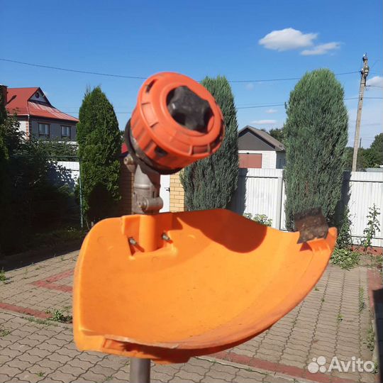 Триммер бензиновый