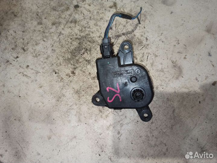 04885206AB Chrysler Моторчик заслонки отопителя