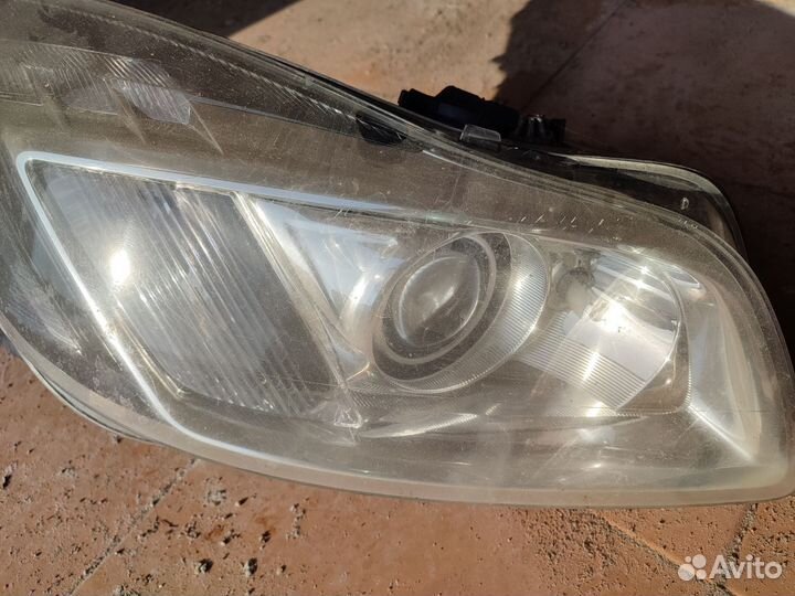 Фара передняя Opel insignia