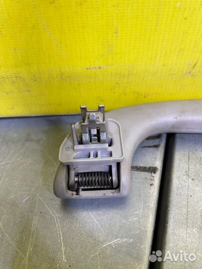 Ручка внутренняя потолочная Mazda Cx-7 универсал