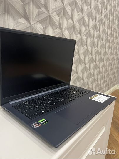 Asus vivobook pro 15 m6500q