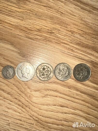 Набор иностранных монет