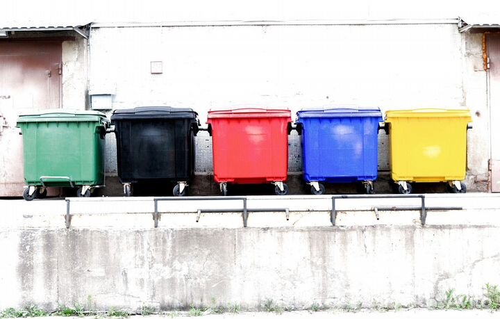 Пластиковый контейнер 1100л