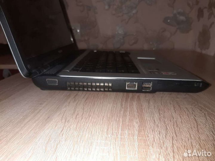 Ноутбук toshiba