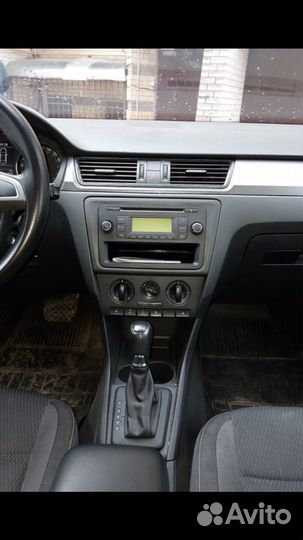 Штатное головное устройство skoda Rapid/Fabia