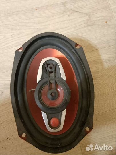 Динамики в автомобили