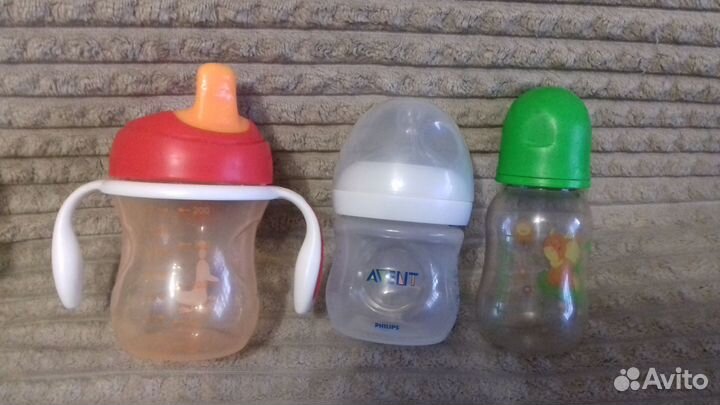 Поильник и бутылочки