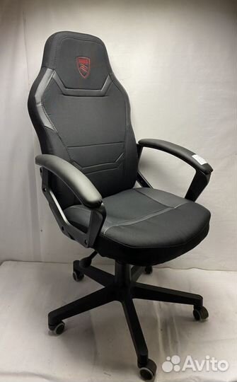 Компьютерное кресло игровое