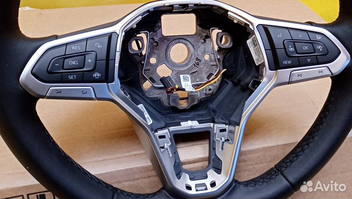 Рулевое колесо Tiguan