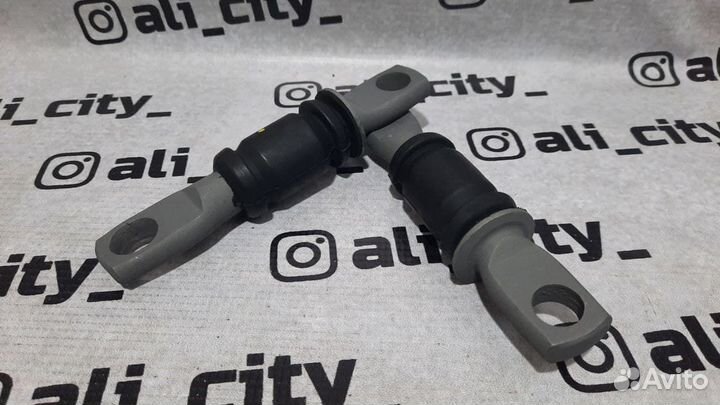 Салейтблок вилки передняя Камри 50 40 Sat