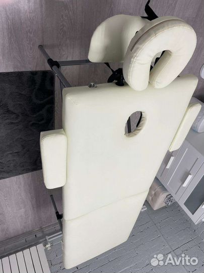 Кушетка для массажа