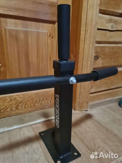 Турник torneo wallmount gym