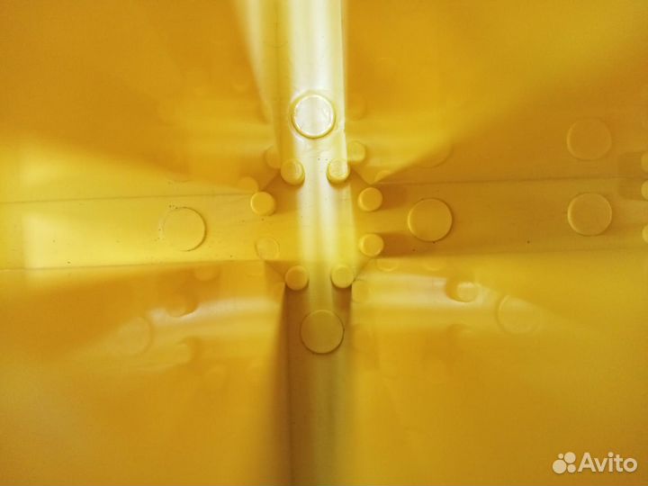 Пеликан набор горшков для рассады с поддоном желты