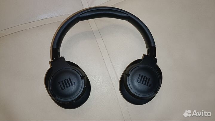 Беспроводные и проводные наушники jbl 720bt