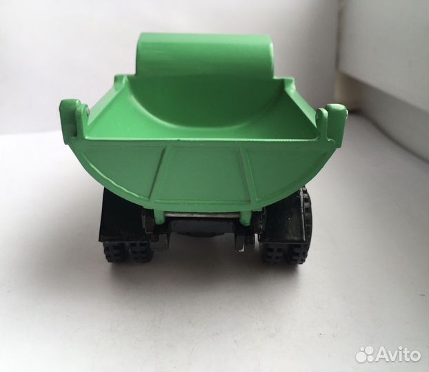 Модель ЗИЛ ммз 555 капот две петли