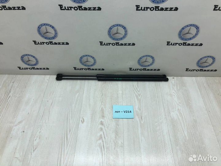 Амортизатор капота Mercedes W207