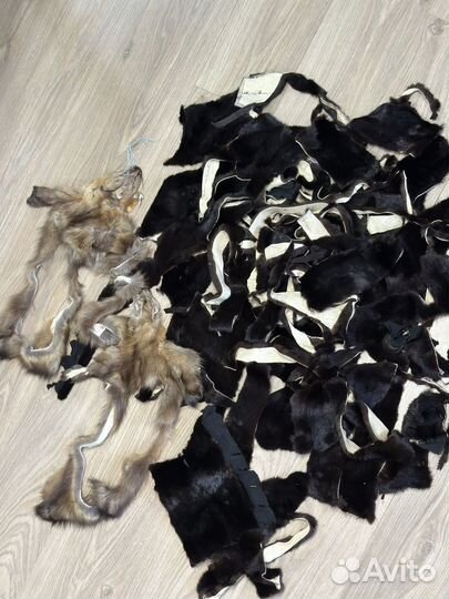 Обрезки норки и соболиных шкурок