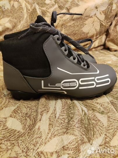 Лыжные ботинки