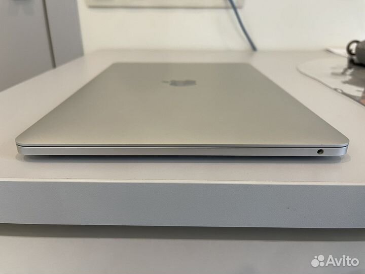 Apple MacBook Pro 13 2020 m 8gb 256gb