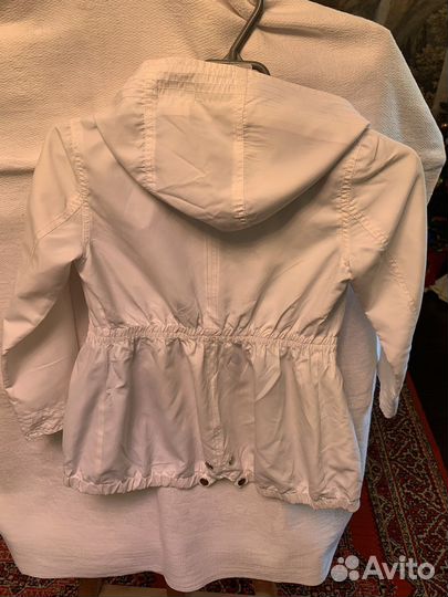 Ветровка для девочки