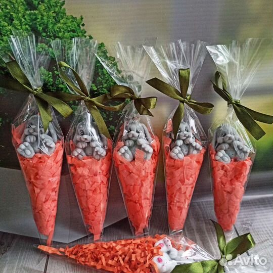 Мыльный зайка в морковке