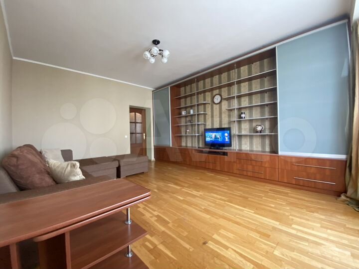 1-к. квартира, 56 м², 3/5 эт.