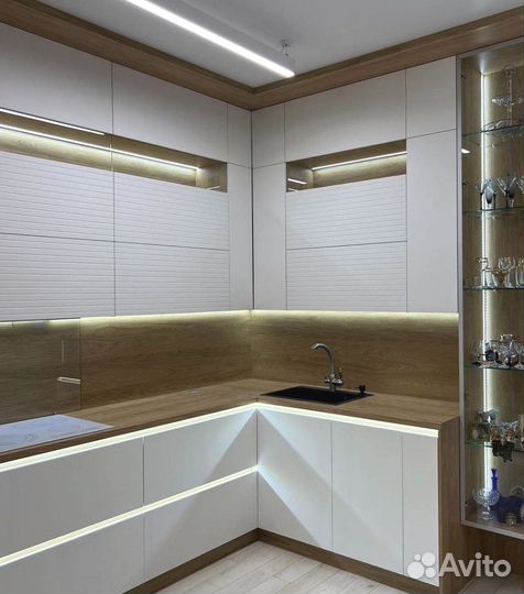 Современный кухонный гарнитур