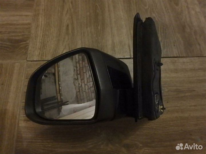 Зеркало заднего вида боковое левое Ford Focus 3