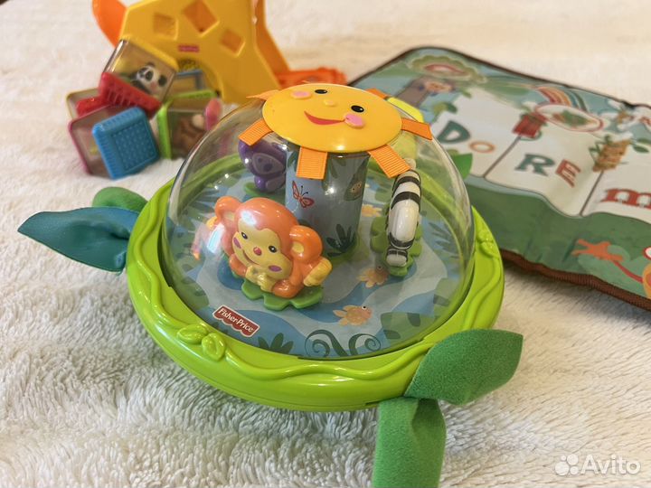 Игрушки Fisher Price пакетом музыкальные