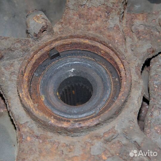 Кулак поворотный передний левый honda Civic 5D 20