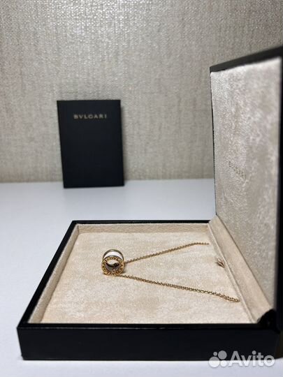 Колье bvlgari B.zero1 С белой керамикой