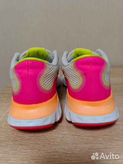 Кроссовки Nike 38р (eur38.5), оригинал