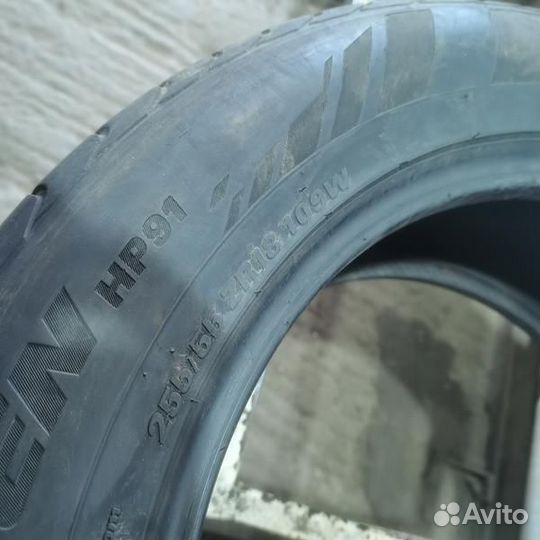 Kumho Crugen HP91 255/55 R18