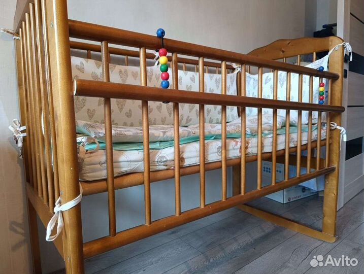 Детская кроватка+матрас+бортики