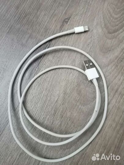 Кабель для iPhone