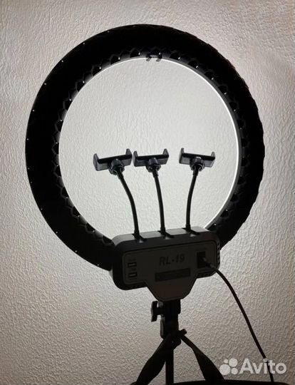 Кольцевая лампа