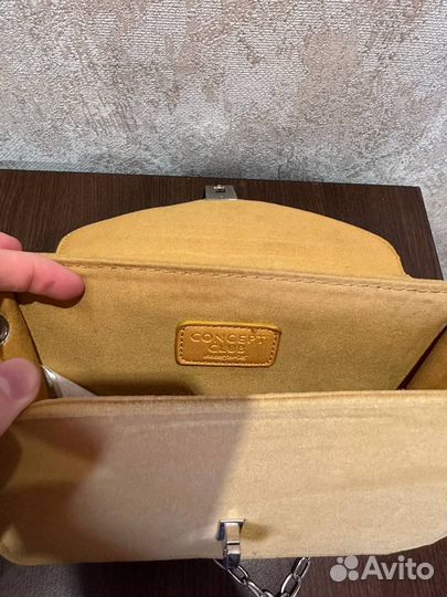 Клатч и поясная сумка