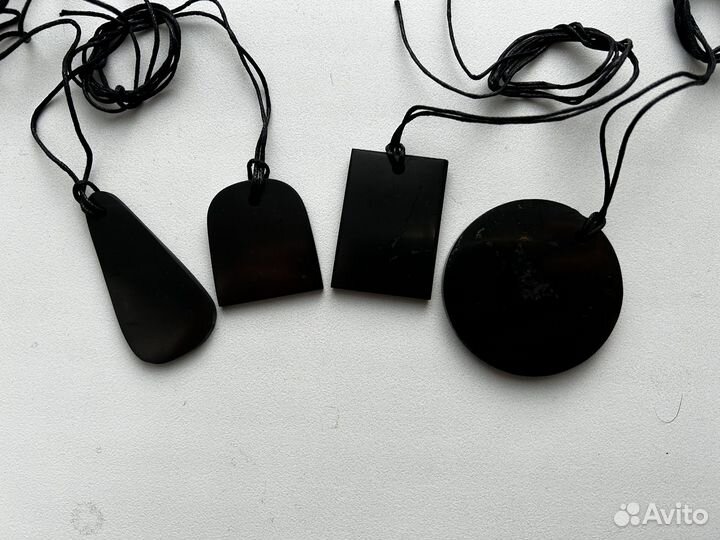 Кулоны из шунгита разных форм