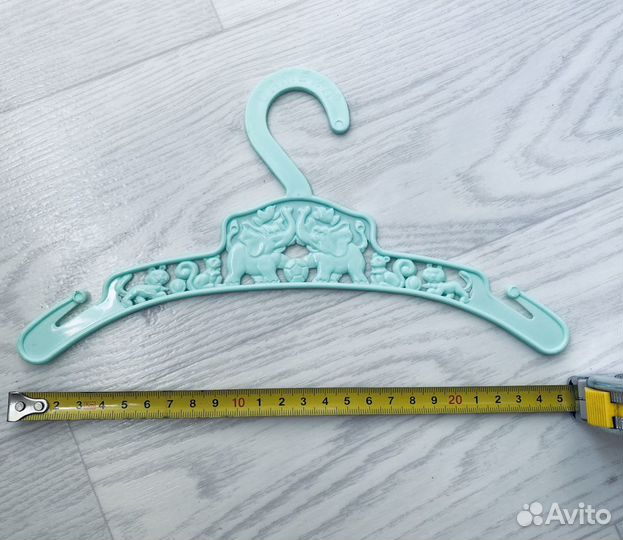Плечики детские / вешалки