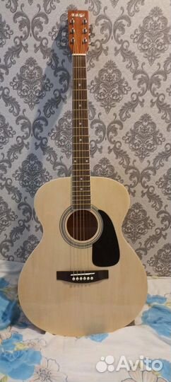 Акустическая гитара