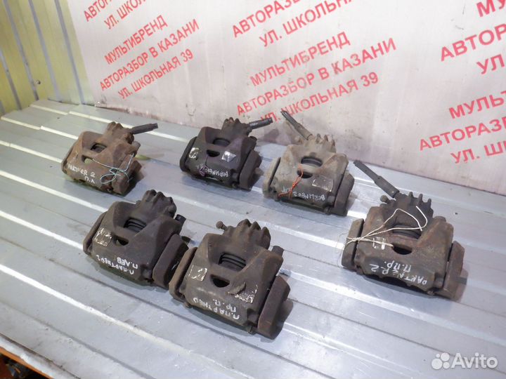 Суппорта тормозные передние Берлинго 2 / Партнер 2