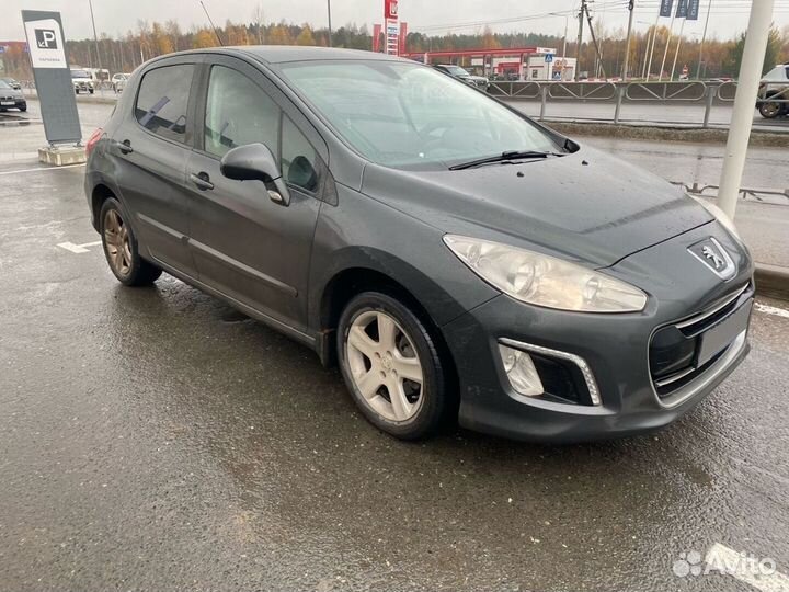 Peugeot 308 1.6 МТ, 2011, 237 000 км