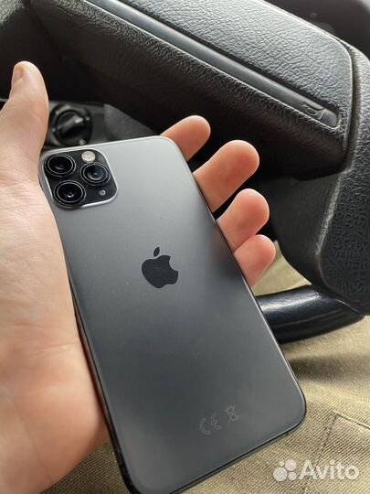 iPhone 11 Pro, 64 ГБ