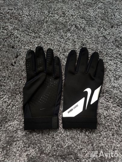 Перчатки nike hyperwarm