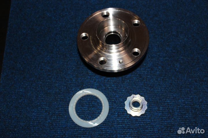 Ступичный подшипник передний Polo Rapid Fabia