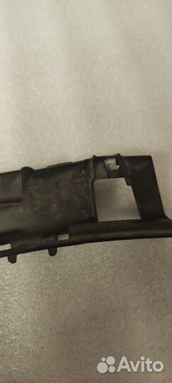 Кронштейн передней панели Bmw G30 G31 7359788