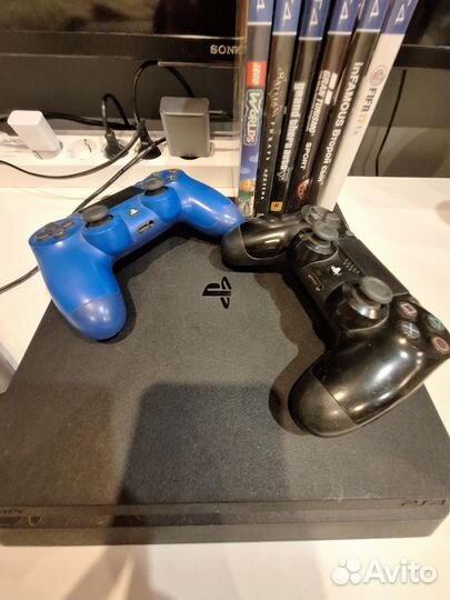 Sony PlayStation 4