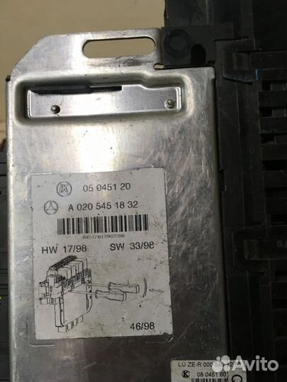 Блок предохранителей Мерседес W220