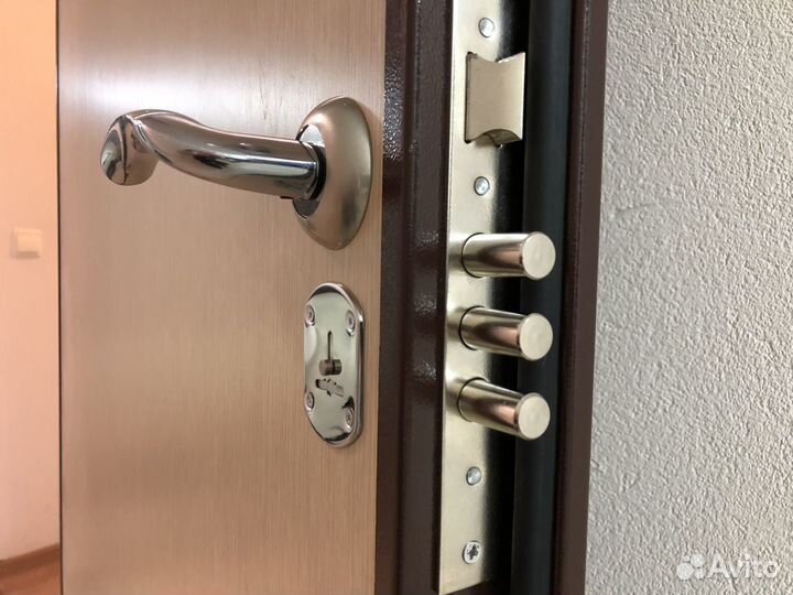 Установка Ремонт Замков/Вскрытие Авто Замков Двери