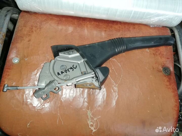 Рычаг ручного тормоза Лада Ларгус